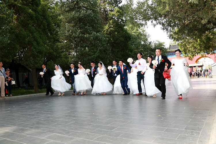北京集体婚礼：2022年10月6日第五十三届“高雅浪漫”园林集体婚礼